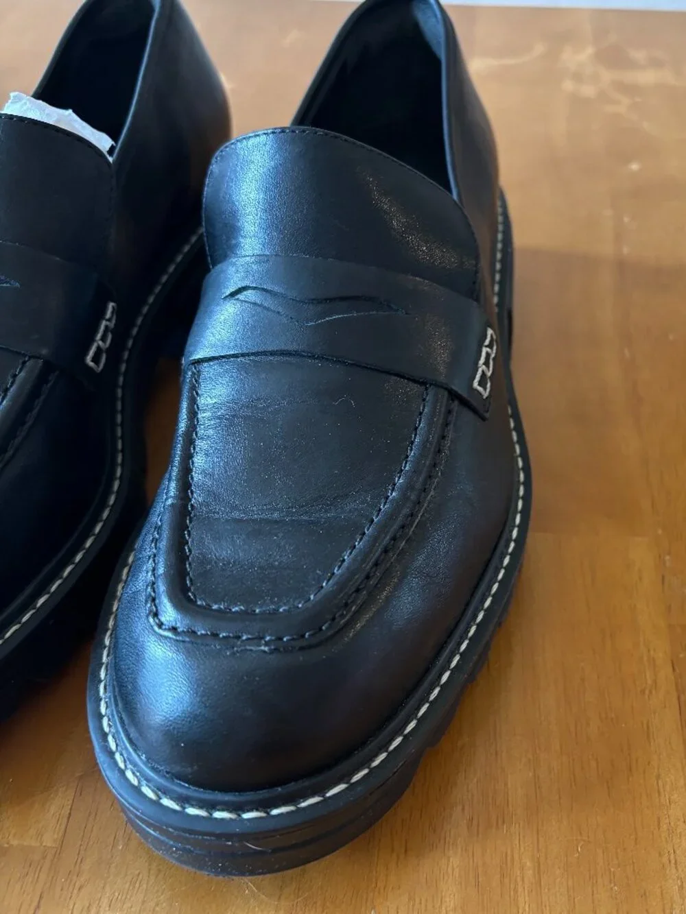 Bernardo Chandler Black Leather Loafers | Size US 8.5